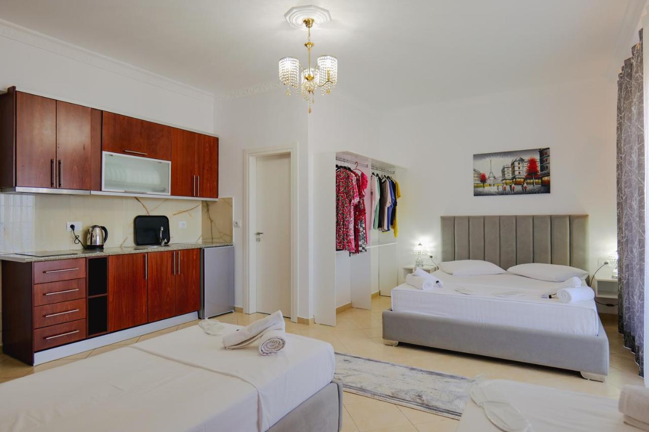 Eleni Guest House Саранда Экстерьер фото