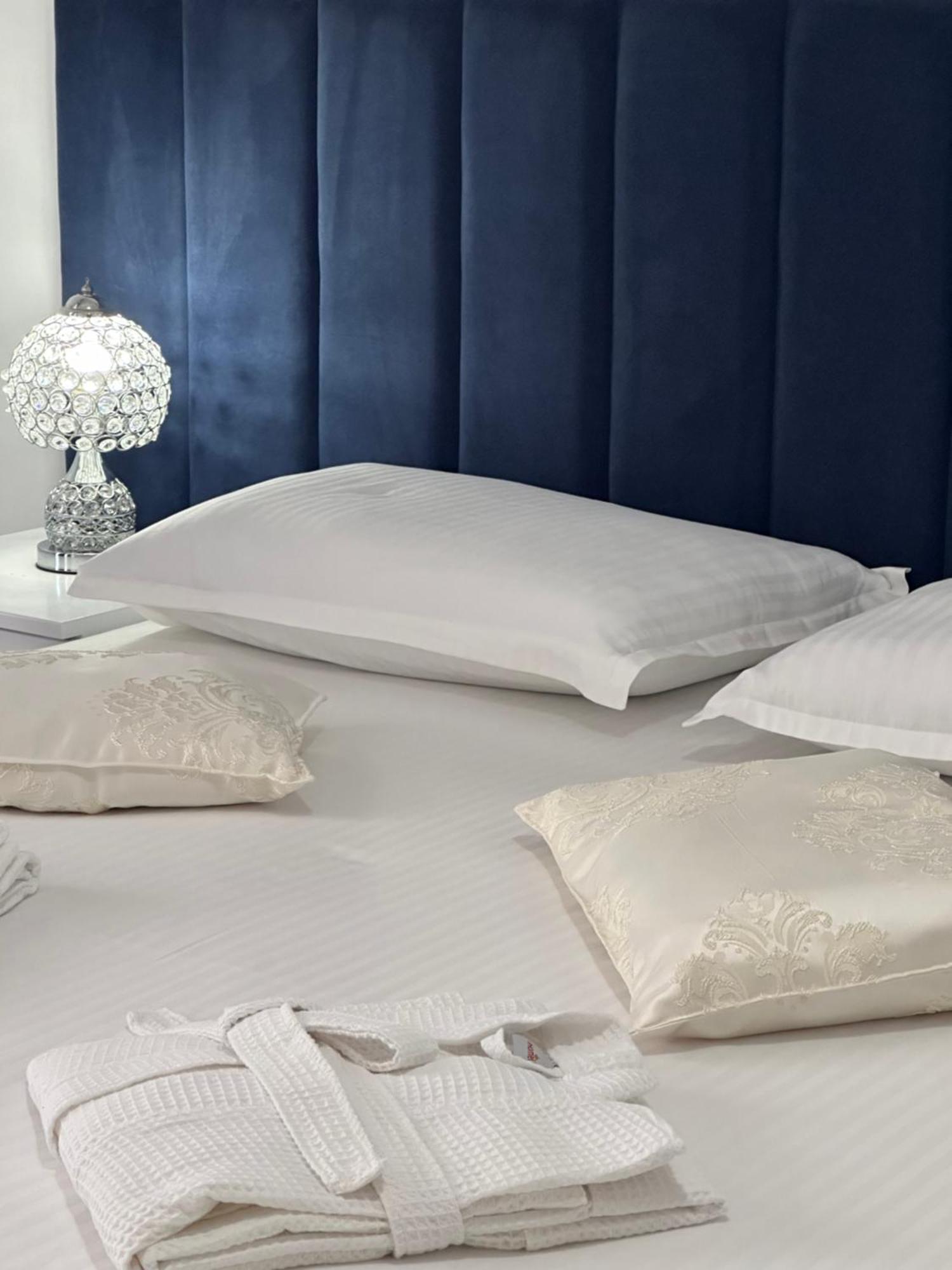 Eleni Guest House Саранда Экстерьер фото