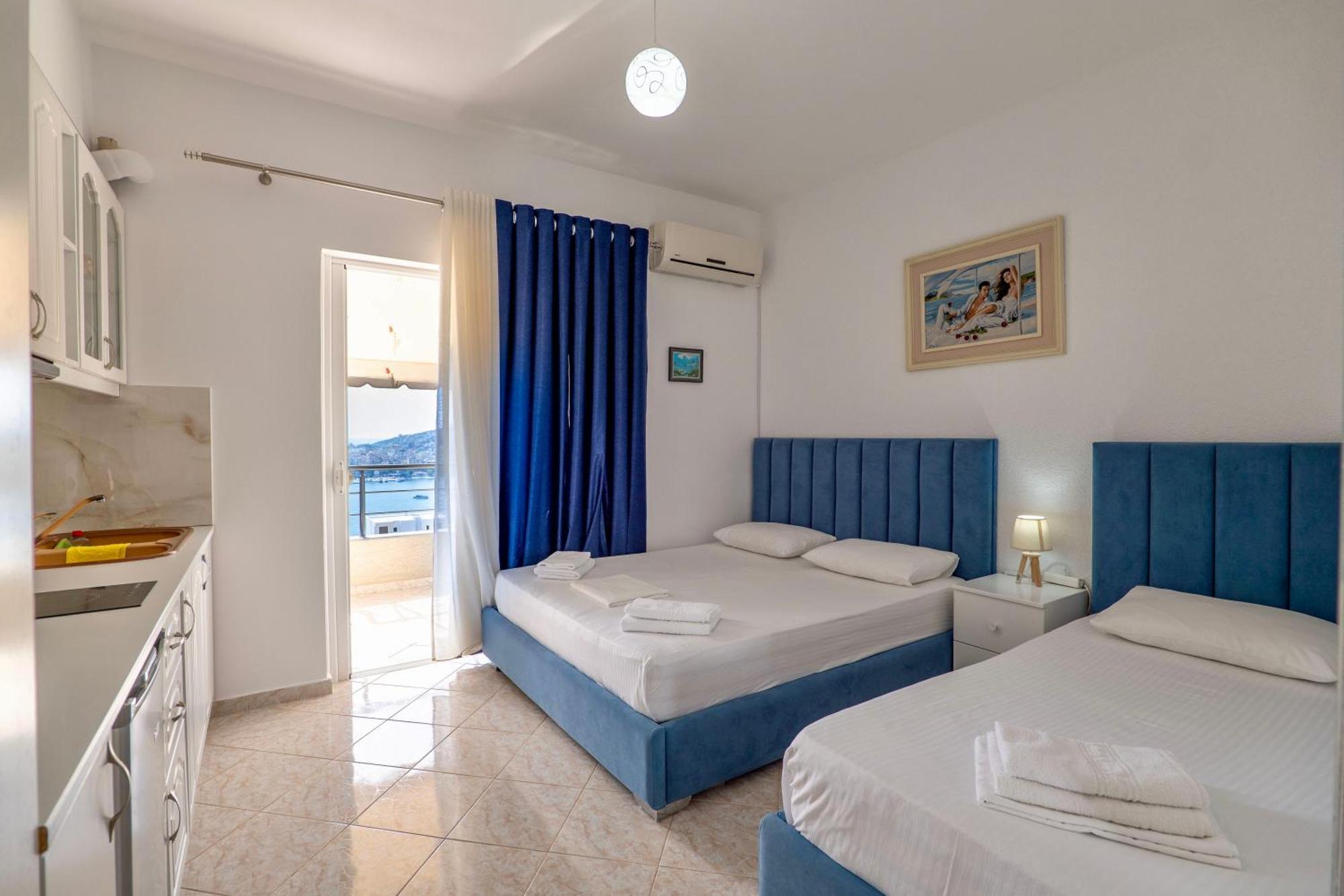 Eleni Guest House Саранда Экстерьер фото
